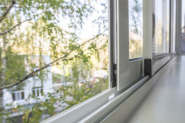 Одинарное летнее остекление балкона Наро-Фоминск